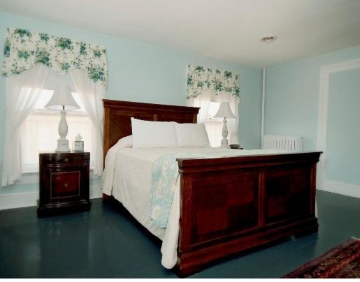 Frederick House Bed & Breakfast Staunton Room photo